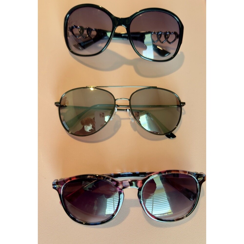Lot of 3 Sunglasses Elle Retro Tortoiseshell, Black Heart Oversized, Aviator Y2K